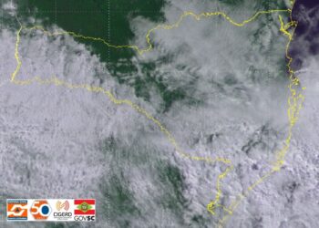Permanece indicativo de volumes altos de chuva para o fim de semana em Santa Catarina