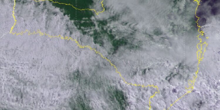 Permanece indicativo de volumes altos de chuva para o fim de semana em Santa Catarina
