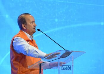 Governador diz que não haverá aumento de impostos em Santa Catarina