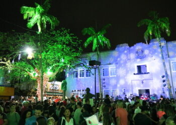 Acendimento das luzes de Natal de Jaraguá acontece nesta quarta (08)