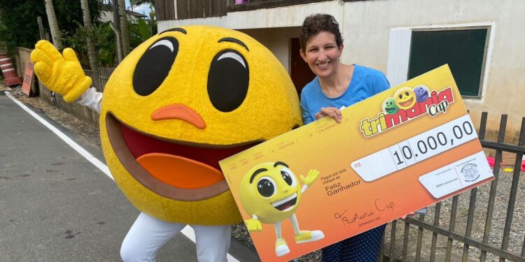 Moradora de Guaramirim ganha R$ 10 mil na Trimania