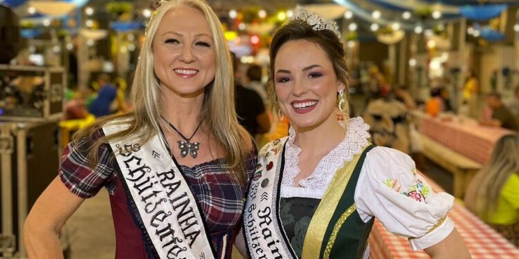 Atual Rainha da Beleza da Schützenfest seguiu os passos da mãe