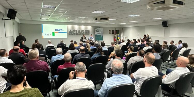 Superintendente do DNIT recebe pleitos da BR-280 na Aciag