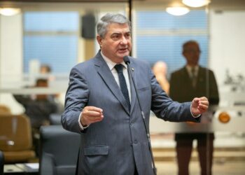 Na Alesc, Lunelli cobra agilidade nas obras da BR-280 e SC-108