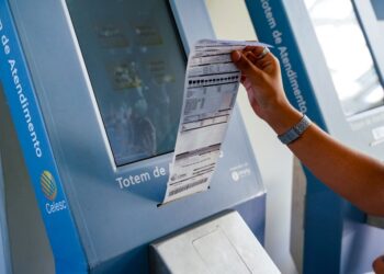 Celesc negocia dívidas de clientes com vantagens especiais