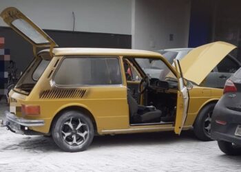 Brasília fica danificada após pegar fogo em Jaraguá do Sul