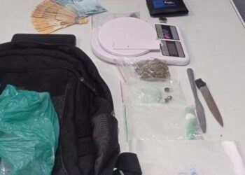 Pai e filho são presos por tráfico de drogas em Jaraguá do Sul