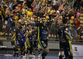 [Vídeo] Jaraguá Futsal empata com Joinville no jogo de ida da final do Estadual