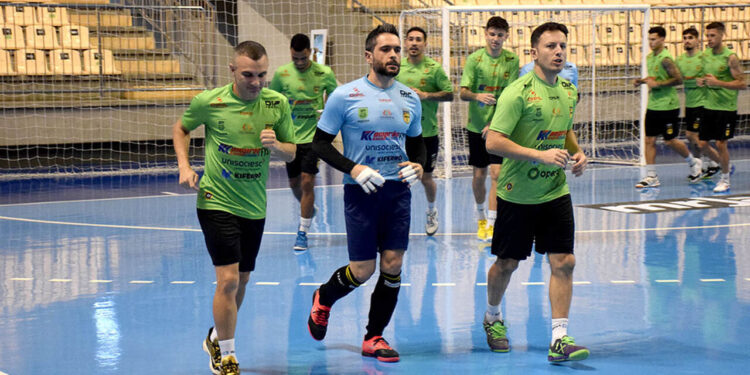 Jaraguá Futsal vai a Joinville em busca do tricampeonato estadual