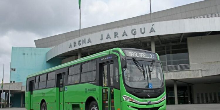 Transporte coletivo de Jaraguá passa a contar com mais cinco ônibus