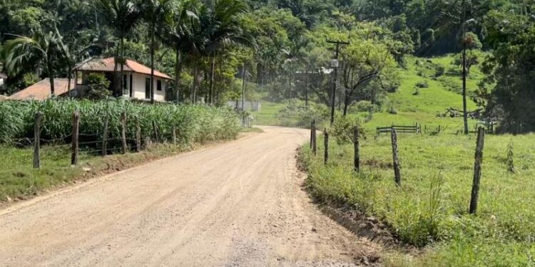 Autorizada licitação para asfaltamento de rua na Barra, em Jaraguá do Sul