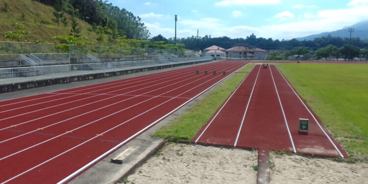 Pista de atletismo de Jaraguá do Sul reabre neste sábado (16)
