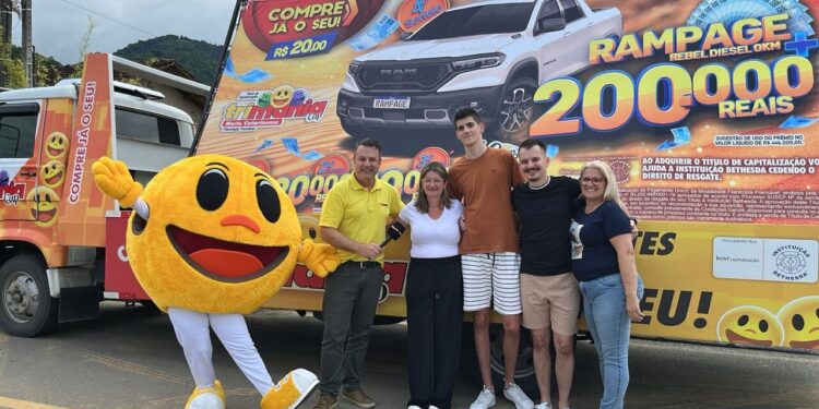 Morador de Jaraguá do Sul fatura R$ 223 mil na Trimania