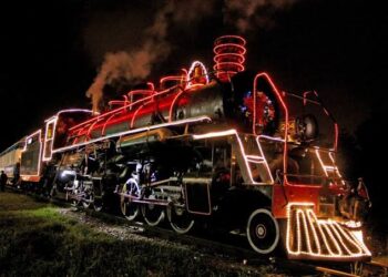 Maria Fumaça com Papai Noel vai passar por Jaraguá do Sul