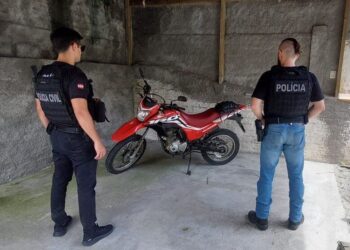 Motociclista acusado de apalpar mulheres é preso em Guaramirim