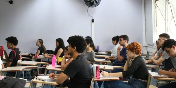 Começam as inscrições para concurso unificado com 6,6 mil vagas