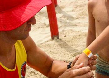 Bombeiros registram aumento de 25% nos casos de crianças perdidas em SC