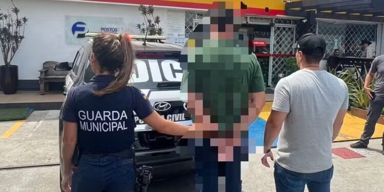 Ex-estagiário é preso suspeito de desviar R$ 400 mil em combustível da prefeitura de Itajaí