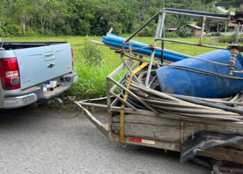 Roda se solta de carretinha e atinge mulher na SC-108, em Guaramirim