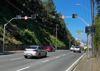 Jaraguá do Sul inicia troca dos controladores de velocidade