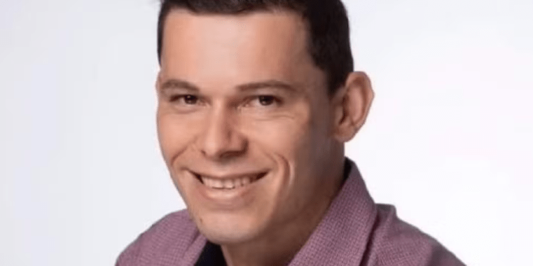 Homem morre com tiro na cabeça após arma cair e disparar em Santa Catarina