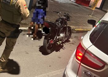 Homem é autuado por dirigir moto sem habilitação em Jaraguá do Sul