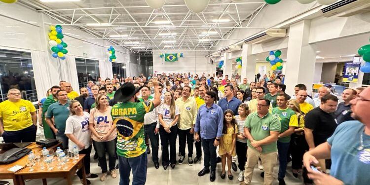 PL de Guaramirim apresenta pré-candidatos em evento para filiados e apoiadores