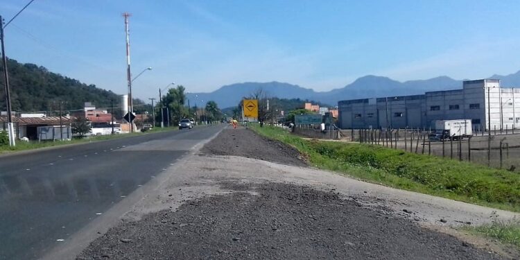 Vereadores pedem implantação de faixa elevada na BR-280, em Jaraguá do Sul