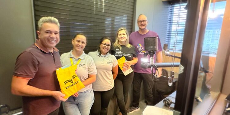 UNIASSELVI completa 25 anos com mais de 350 opções de cursos