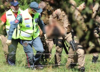 Homem morre após tentar estuprar mulher e ser agredido por vizinhos em SC