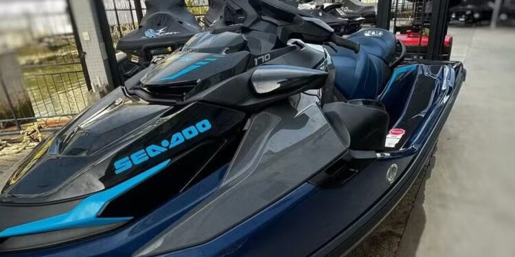 Homem é suspeito de forjar roubo de moto aquática para pagar dívida em SC