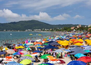 Arrecadação de SC tem crescimento histórico e alta real de quase 17% em janeiro