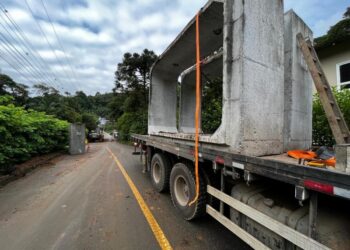 Novas galerias na Rua Adolfo Antônio Emmendoerfer, em Jaraguá do Sul