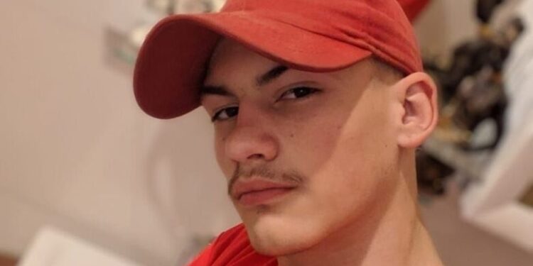 Identificado adolescente de 17 anos que morreu em acidente de moto em Schroeder