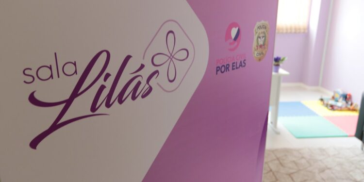 Governo do Estado inaugura Sala Lilás em Jaraguá do Sul