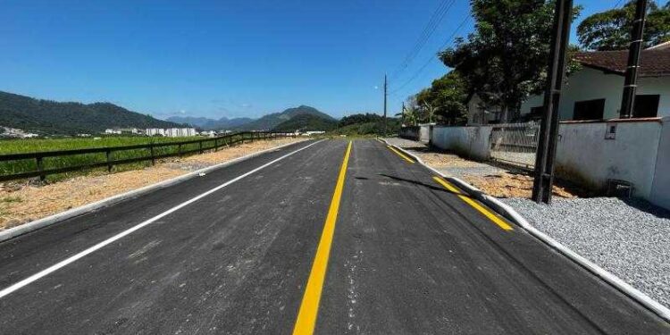 [Jaraguá] Pavimentações avançam e novas ruas são contempladas