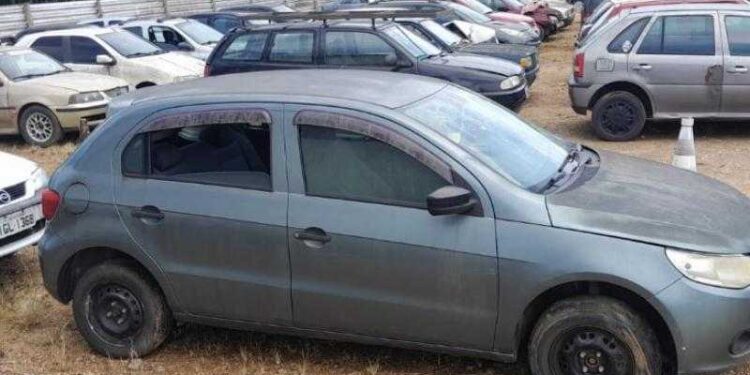 Jaraguá do Sul arrecada mais de R$ 100 mil em leilão de veículos apreendidos