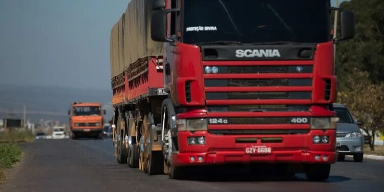 Motoristas têm até o dia 31 de março para fazer exame toxicológico