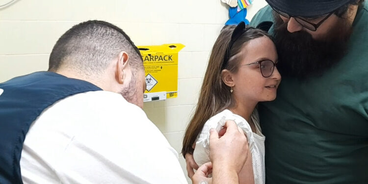 Vacinação contra a dengue é ampliada em Jaraguá para público de 10 a 14 anos