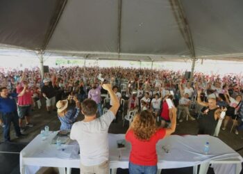 Professores do Estado deflagram greve a partir do dia 23 de abril