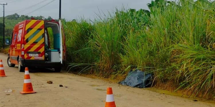 Homem é morto a tiro em São João do Itaperiú