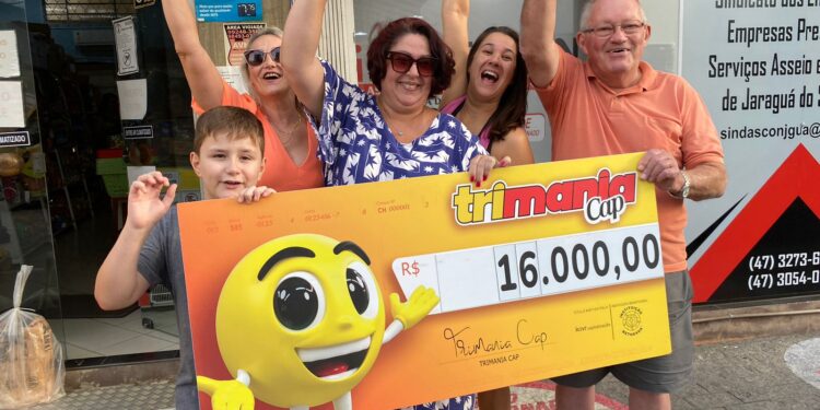 Dez moradores da região de Jaraguá do Sul faturam prêmios na Trimania