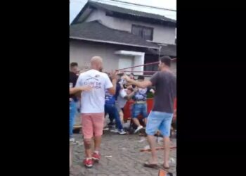 [Vídeo] Briga generalizada marca 15ª edição da Stammtisch, em Joinville