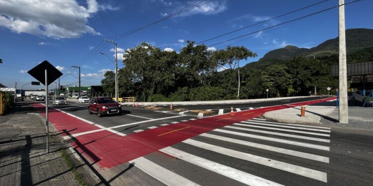 Nova rua no bairro Ilha da Figueira, em Jaraguá, é liberada nesta sexta-feira (10)