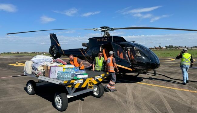 [Vídeo] Empresário catarinense disponibiliza helicóptero para agilizar doações de Pomerode ao Rio Grande do Sul