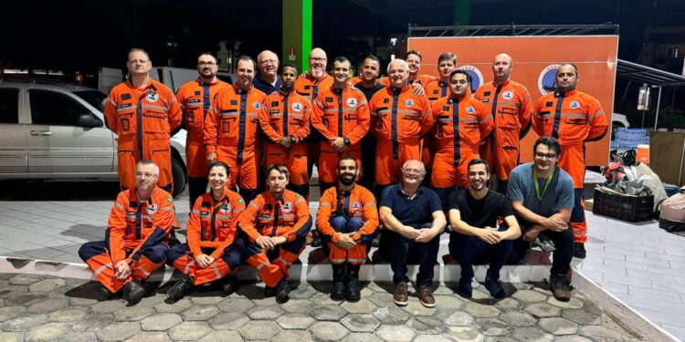 [Vídeo] Grupo de resgate de Jaraguá do Sul, Gerar, vai atuar no Rio Grande do Sul