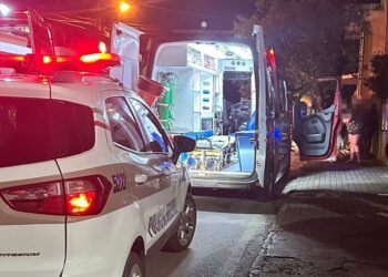 Mulher fica gravemente ferida após ser esfaqueada pelo inquilino em Jaraguá do Sul