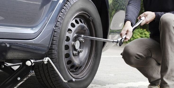 Troca de pneu acaba virando caso de Polícia em Jaraguá do Sul