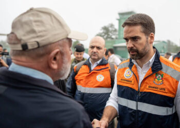 Lula deve anunciar auxílio financeiro de R$ 5 mil às pessoas atingidas no Rio Grande do Sul
