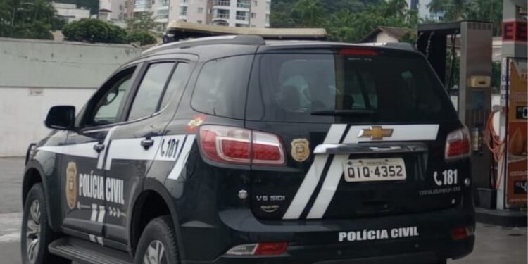 Polícia Civil fiscaliza postos de combustíveis na região e oito autos de infração são expedidos